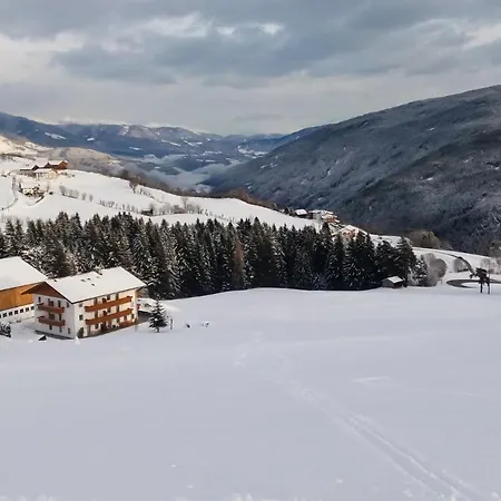 Aparthotel Speckerhof 3*