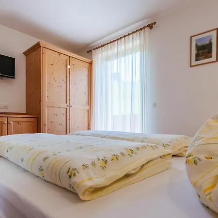 Aparthotel Speckerhof Maranza